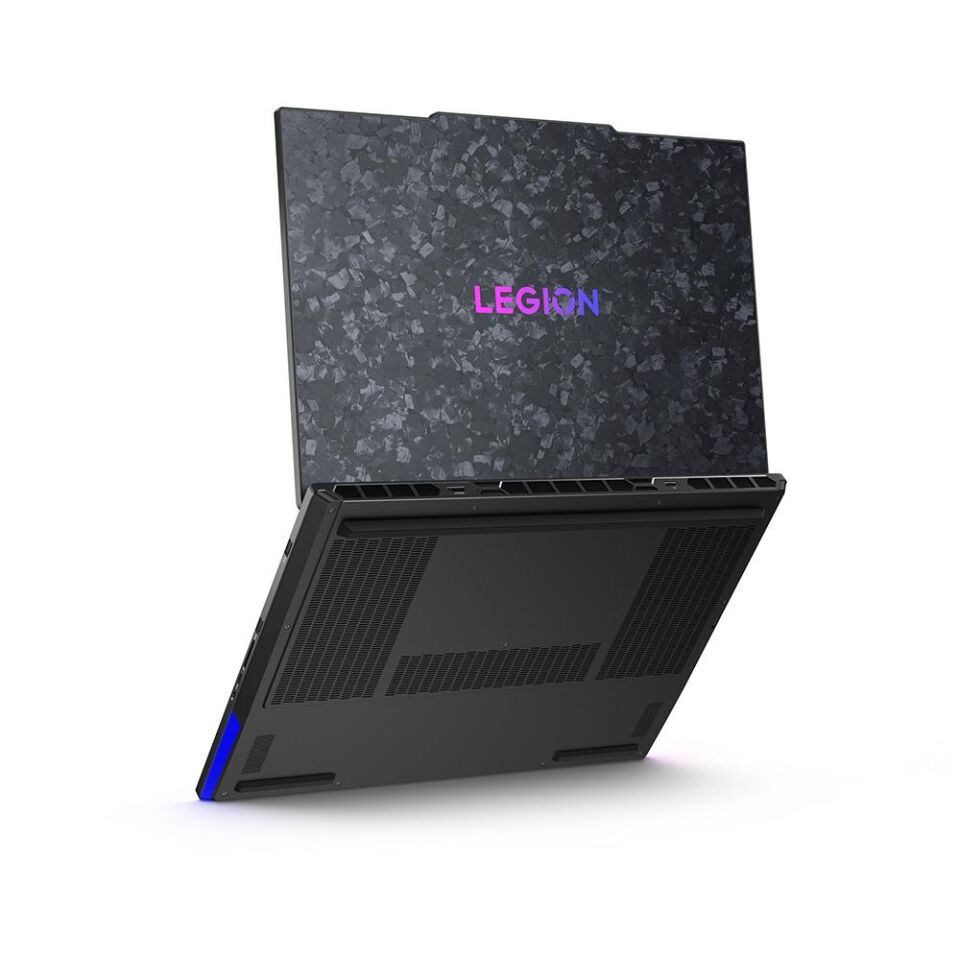 Lenovo Legion 9 2.Nesil Core Ultra 9 275HX-RTX5090 24Gb-64Gb-2TbSsd-18inc-W11